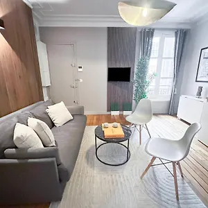 Unique Flat Near Louvre & Palais Royal Apartamento París